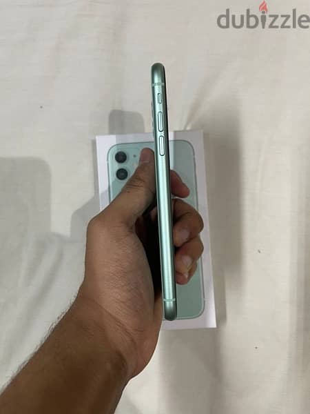 iphone 11 128GB 8