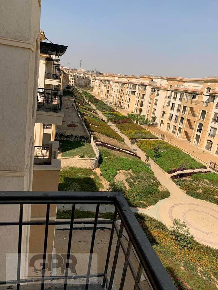 Penthouse for sale in prime location in stone park / بنتهاوس للبيع فى موقع مميز فى ستون بارك 1