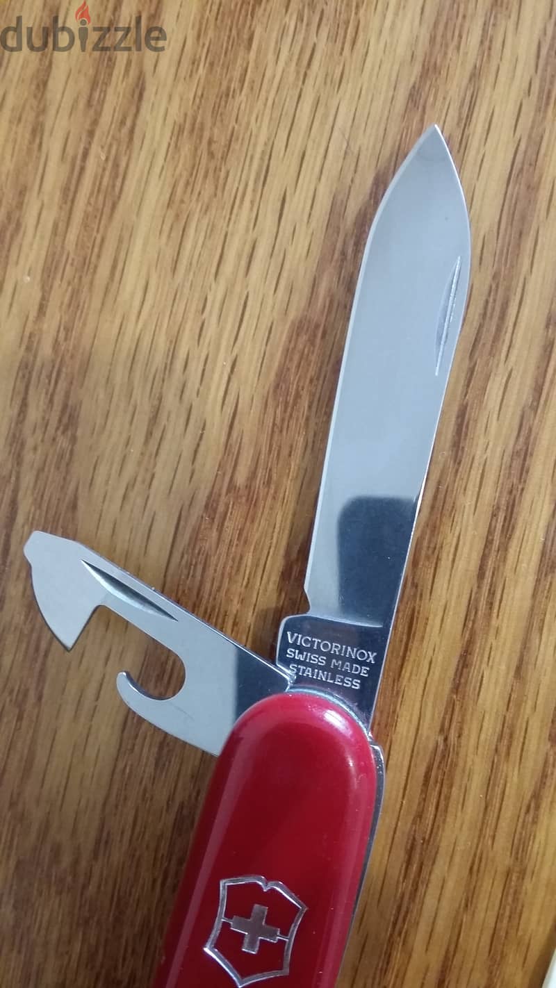 victorinox Recruit - Swiss Army multitool 1