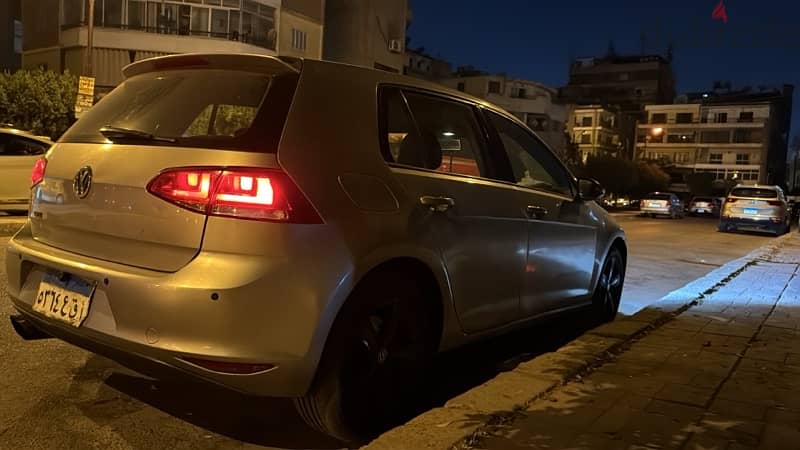 Volkswagen Golf 2014 1