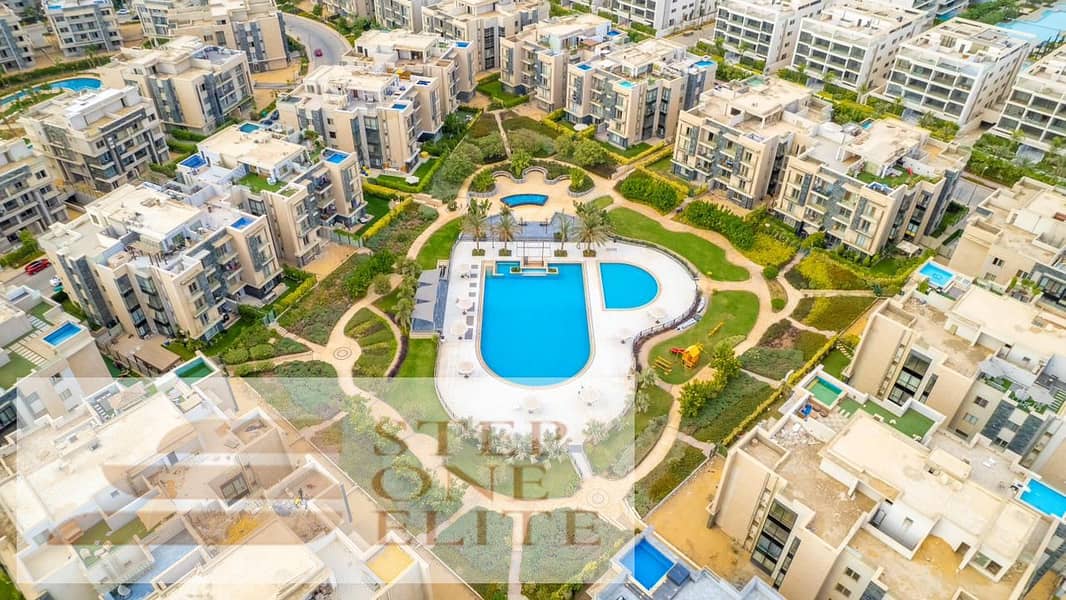 Apartment for sale in installments, immediate receipt, in Gallaria Compound, Fifth Settlement, in Golden Square, on the main 90th Street. 1