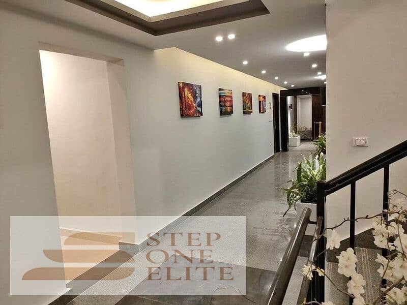 Duplex for sale, view now (immediate delivery) in Sun Capital View Compound on the Giza Pyramids 9