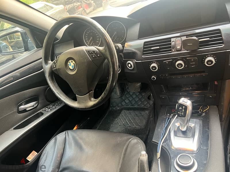 BMW 523 2008 2