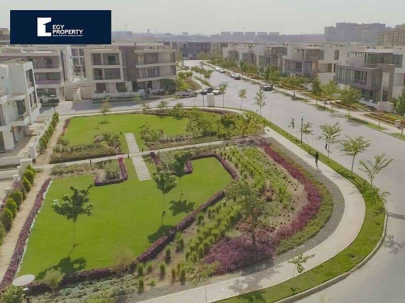 Ground with Garden Apartment for 890,000 EGP in Taj City new Cairo 4