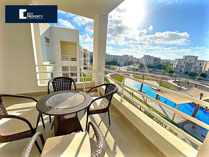 Ready to Move Finished and Furnished Villa with a Very Prime Location in Amwaj فيلا استلام فوري مفروشة ومتشطبة بموقع متميز جدا 5