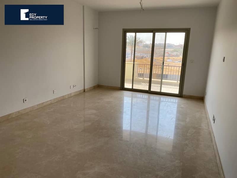 شقة كاملة التشطيب على الجولف مباشرة في أب تاون كايرو من إعمار Fully Finished Apartment Directly on Golf 3