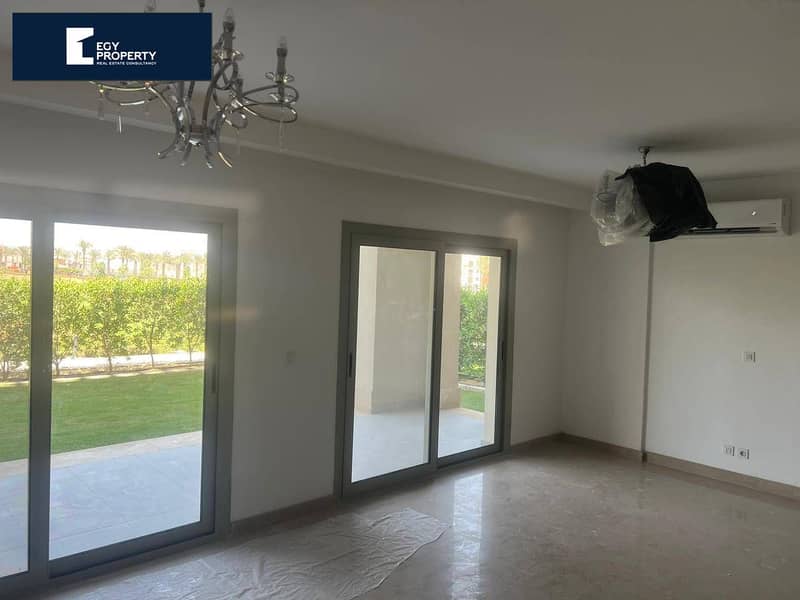 شقة كاملة التشطيب على الجولف مباشرة في أب تاون كايرو من إعمار Fully Finished Apartment Directly on Golf 4