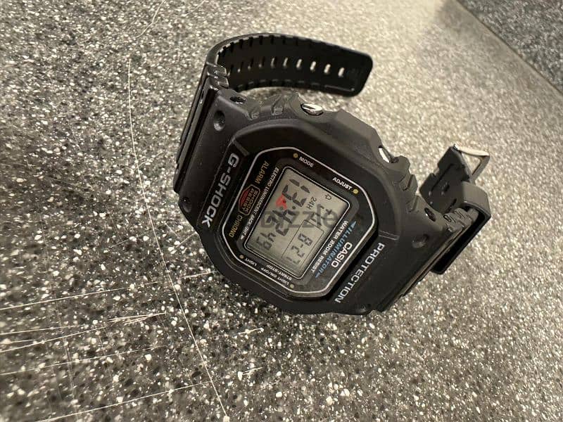 Casio G Shock DW5600-1V 2