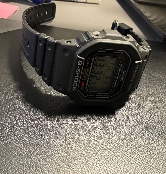 Casio G Shock DW5600-1V 6