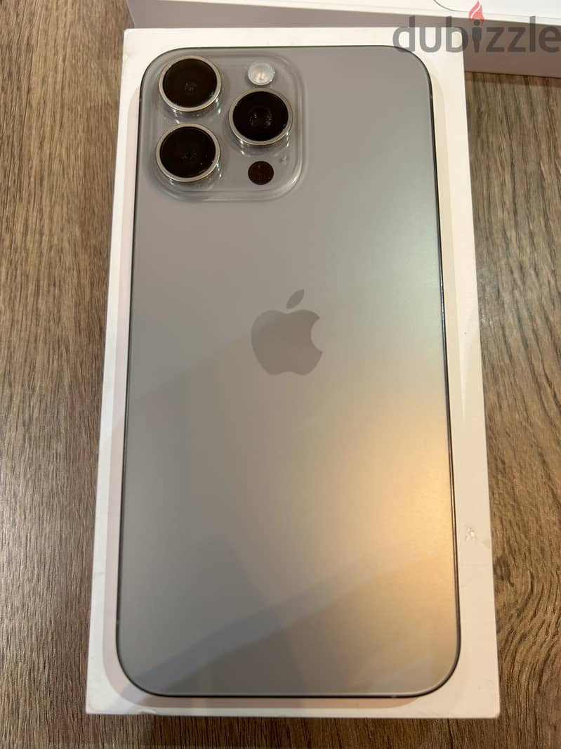 Iphone 15 pro max 256GB ZA 10