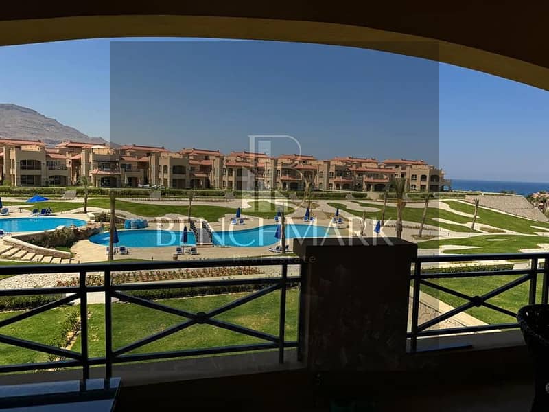 Ground Chalet 180m  for sale in La Vista Topaz Ain Sokhna, Fully Finished, sea and landscape pool view, for Immediate delivery and ready to move NOW 7