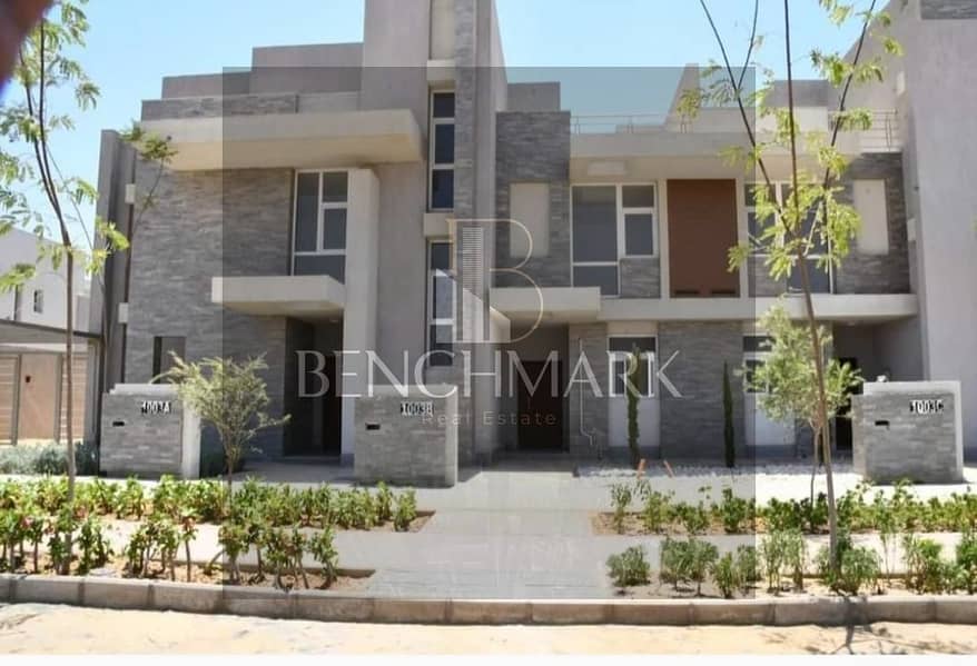 Independent villa ((detached)) for sale in front of Cairo International Airport   And Mirage Mall #First_Settlement 0