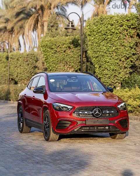 Mercedes GLA 200 2024 BROWN INTERIOR 0