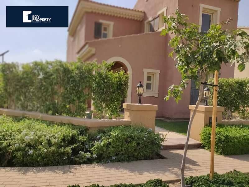 توين هاوس متشطب بالكامل للبيع بموقع متميز جدا في ميفيدا القاهرة الجديدة التجمع الخامس Super Lux Twin House 4