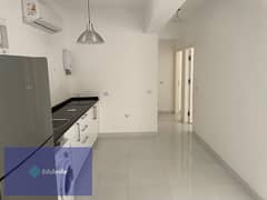 Apartment 105 meters, immediate receipt, in El Banafseg, Bahri East Buildings, including a garage and a storeroom, super luxurious finishing