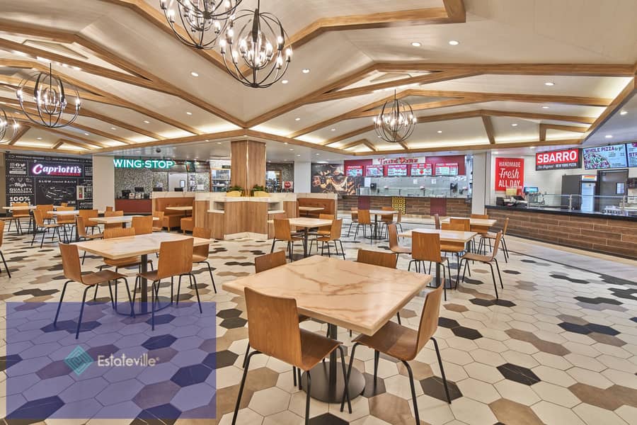 A finished restaurant with air conditioners in the Food Court for sale, ready for inspection on the most important axes and entrance to the capital, i 4