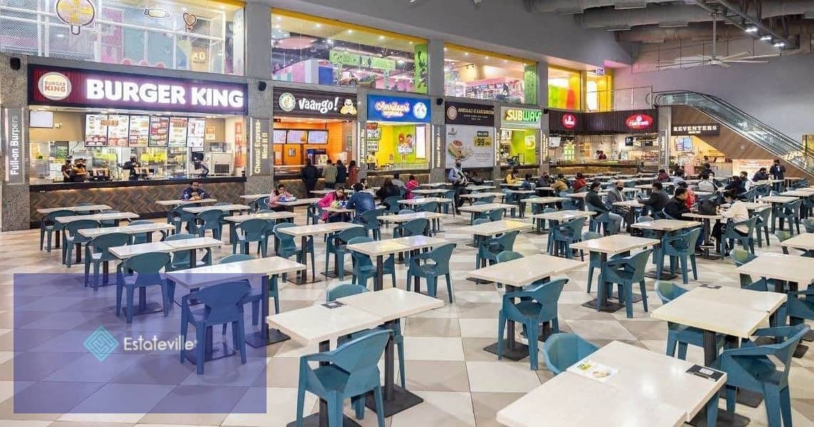 A finished restaurant with air conditioners in the Food Court for sale, ready for inspection on the most important axes and entrance to the capital, i 6