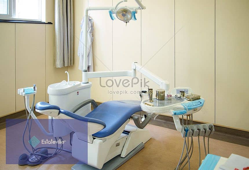 A dental clinic built with immediate receipt in a prime location, the first number in Al Amal Square and Axis, at a discount, Pam's Location in the ca 7