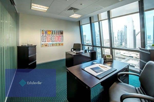 With a 15% down payment and a 15% discount, you will receive a 96-meter administrative office, finished with air conditioners, in a prime location on 1