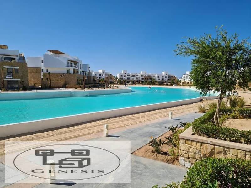 Chalet 138 sqm, hotel finishing, in Swan Lake, El Gouna, Hassan Allam, on the sea | in installments 4