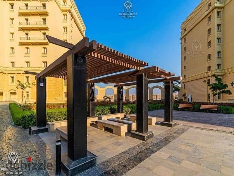 بمقدم 5% فقط شقه  للبيع في قلب العاصمه الاداريه | متشطب بالكامل في R5 | مبني علي الطراز الفرنسي  * Garden city * 7