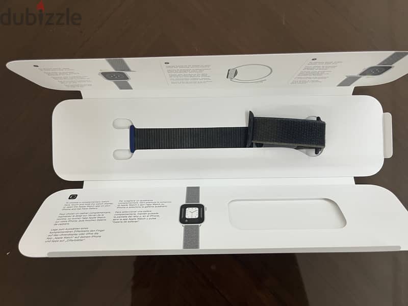 Apple watch series 6 blue aluminum GPS 40MM 5