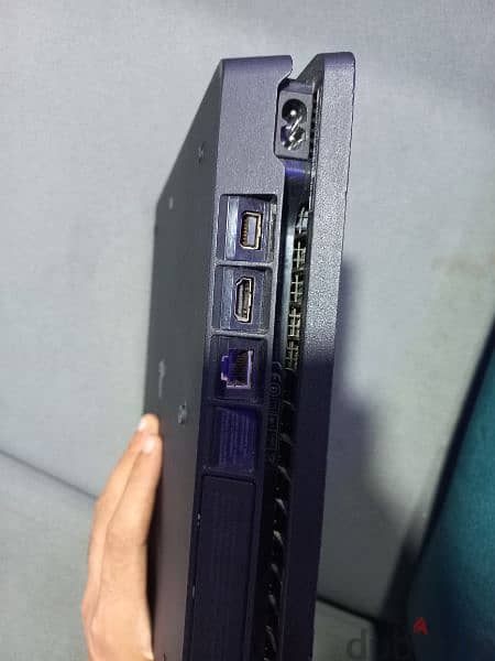 ps4 slim 500g بفلاشه 2