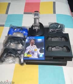 PS4 500g 3 controllers 1 game