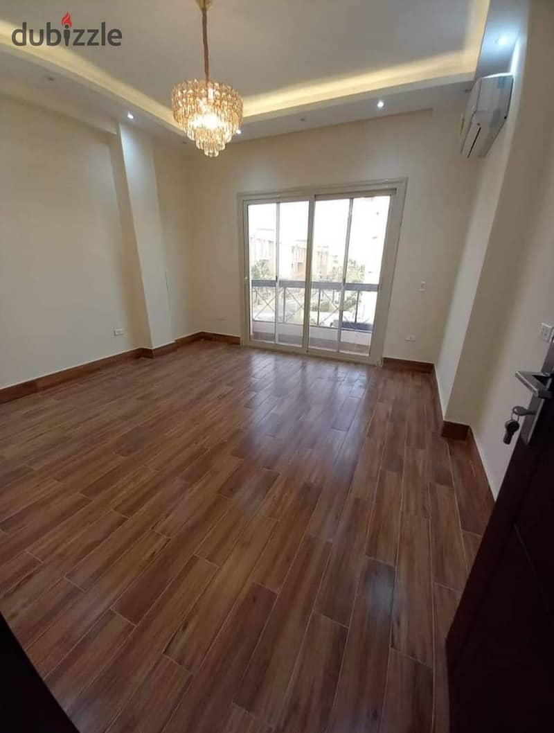 فيلا ستاند الون للبيع فى ارقى كمبوند بمدينة الشيخ زايد Stand alone villa for sale in the most prestigious compound in the heart of Sheikh Zayed City 4