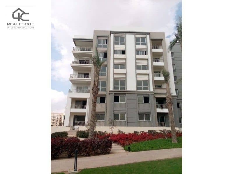 For sale Duplex 216 m ready to move with the lowest down payment and total in the market with view landscape in Hyde Park 5