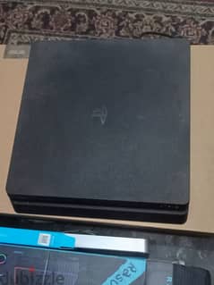 PS4 slim 500gb with a one controller