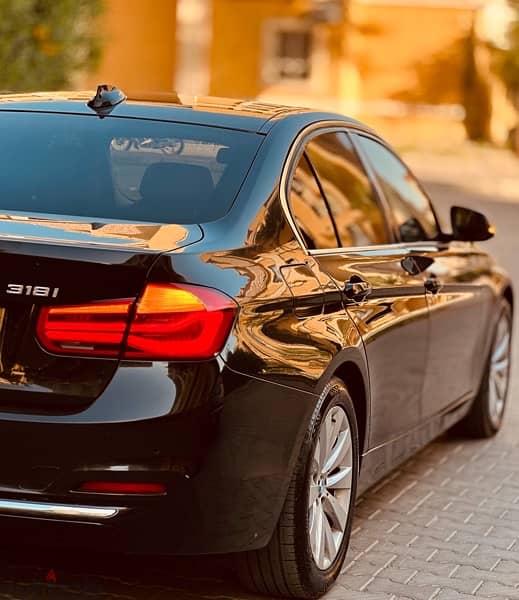 بي ام دبليو 318 2019 BMW 318 luxury 5