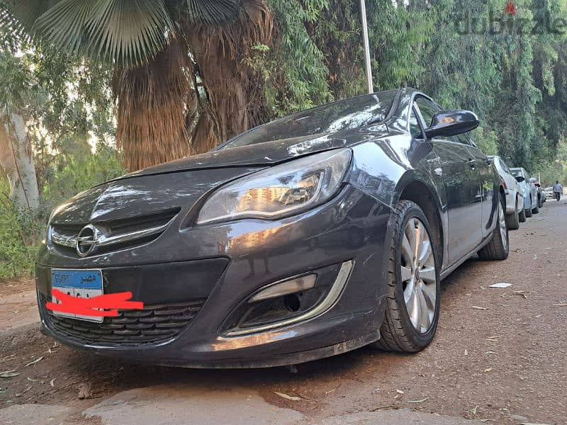 Opel Astra 2013 1