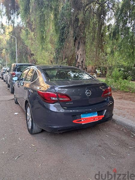 Opel Astra 2013 3