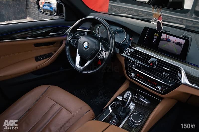 BMW 520 2018 11