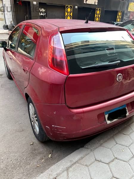 Fiat Grand Punto 2009 6