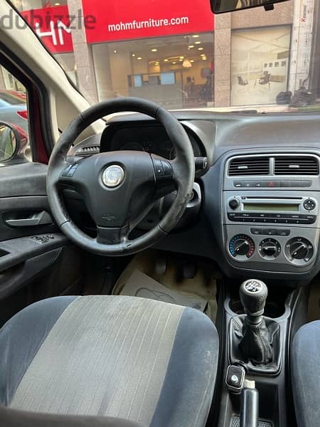 Fiat Grand Punto 2009 9