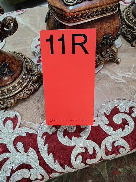 OnePlus 11R solar red edition 5