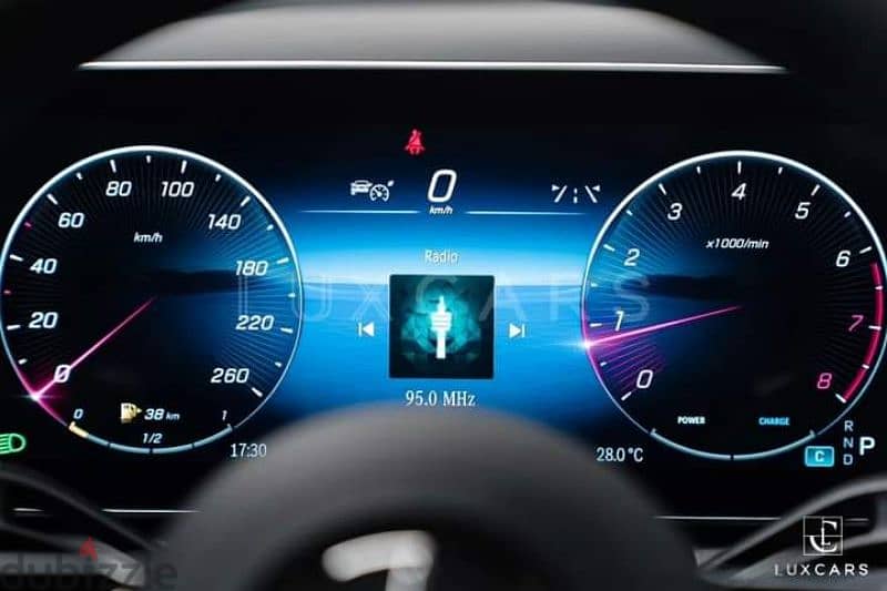 Mercedes GLC 200 2024 with out head up display 7