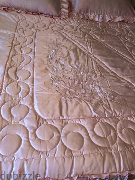 A spanish elegant embroidery Coverlet for1350 pounds only 11