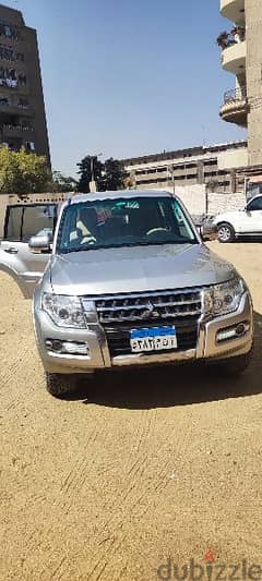 Mitsubishi Pajero 2022