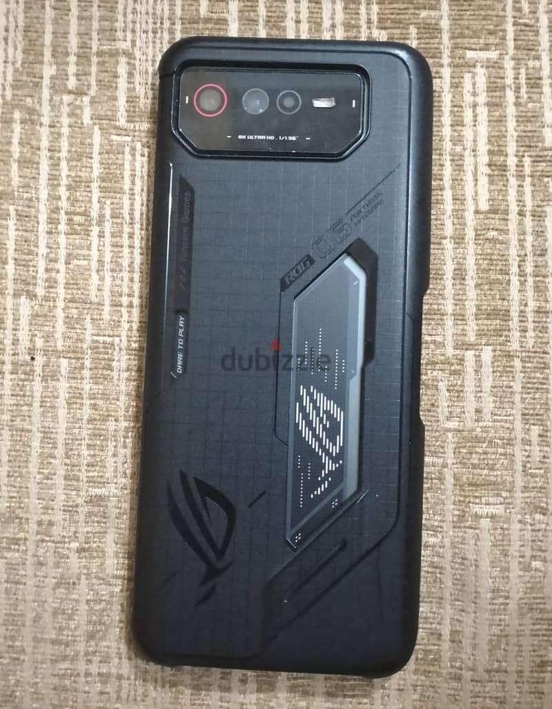 ASUS ROG PHONE 6D 1