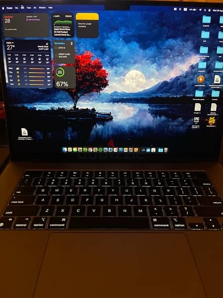 Macbook Air M2 15 Inch 16gb RAM 10 Core GPU 8 core CPU 512GB SSD 7