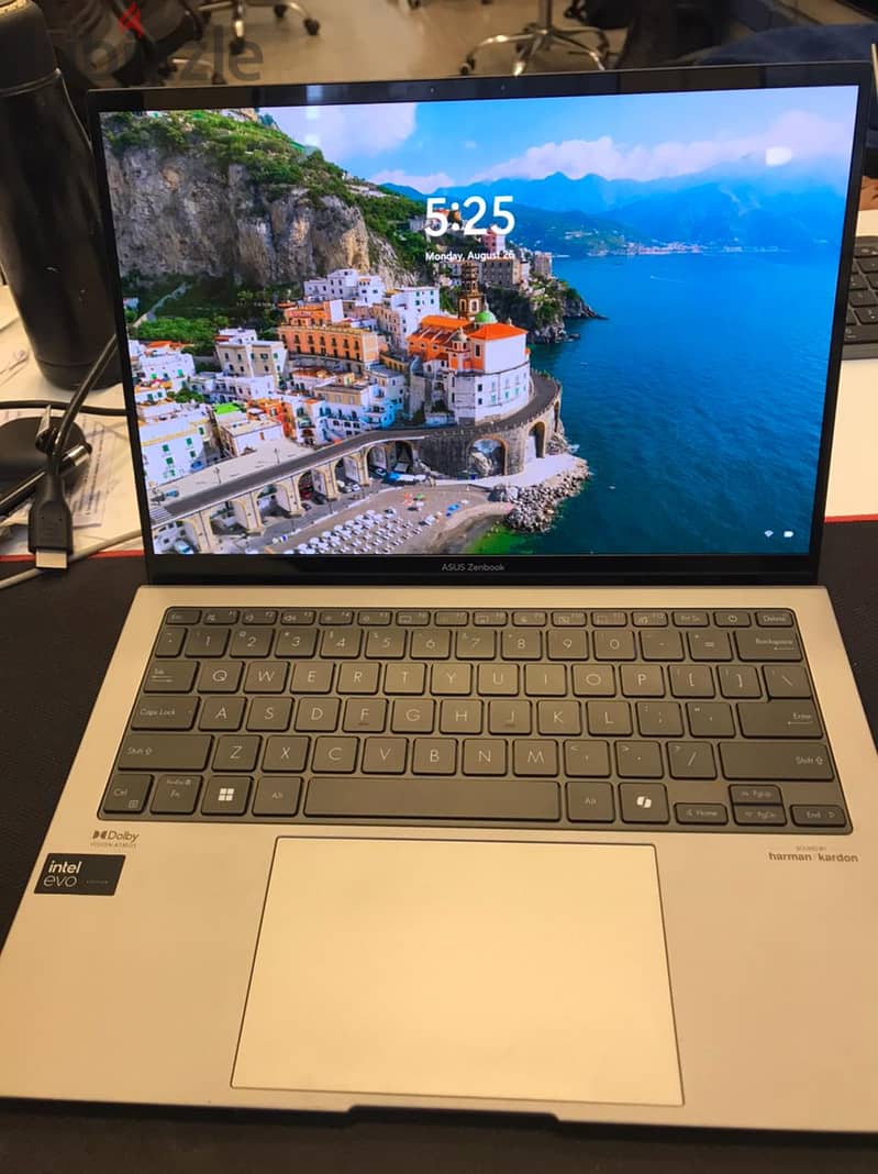 ASUS Zenbook S 13 7