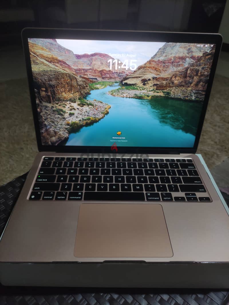 MacBook Air M1 | 8GB RAM / 256GB 2