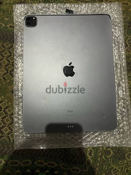 جهازين iPad Pro M1 2021 ( 5th ) 5