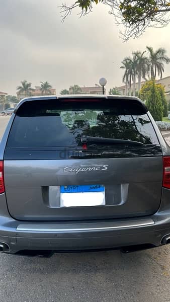 Porsche Cayenne 2008 1