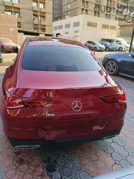 Mercedes-Benz CLA 180 2023 2