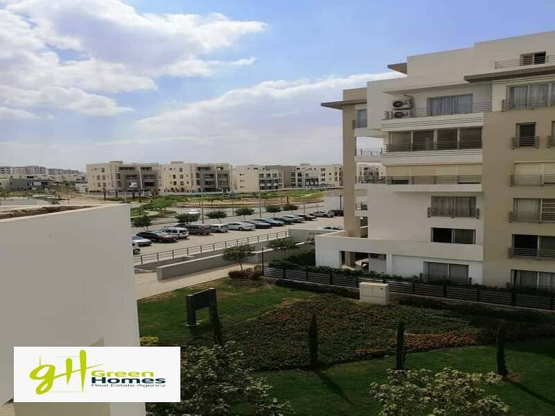 Standalone for sale 372m semi finished and ready to move in Hyde park new cairo 1