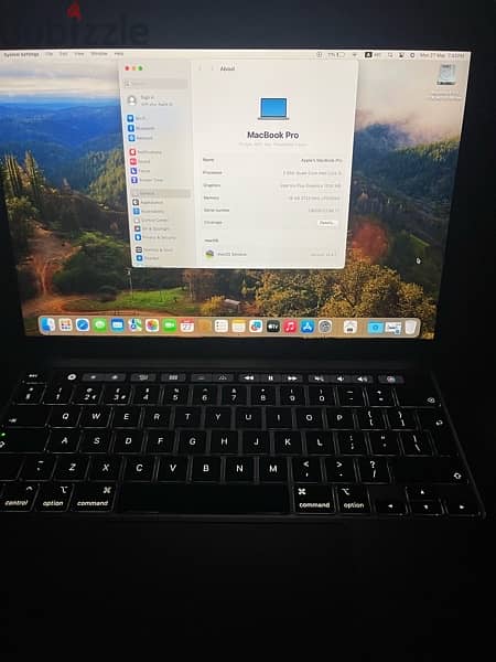 macbook pro 2020 like new 1